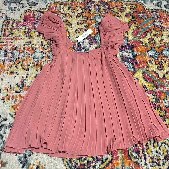 Naked Zebra | NWT Double Pleated A Line Blouse Small - Picture 4 of 5